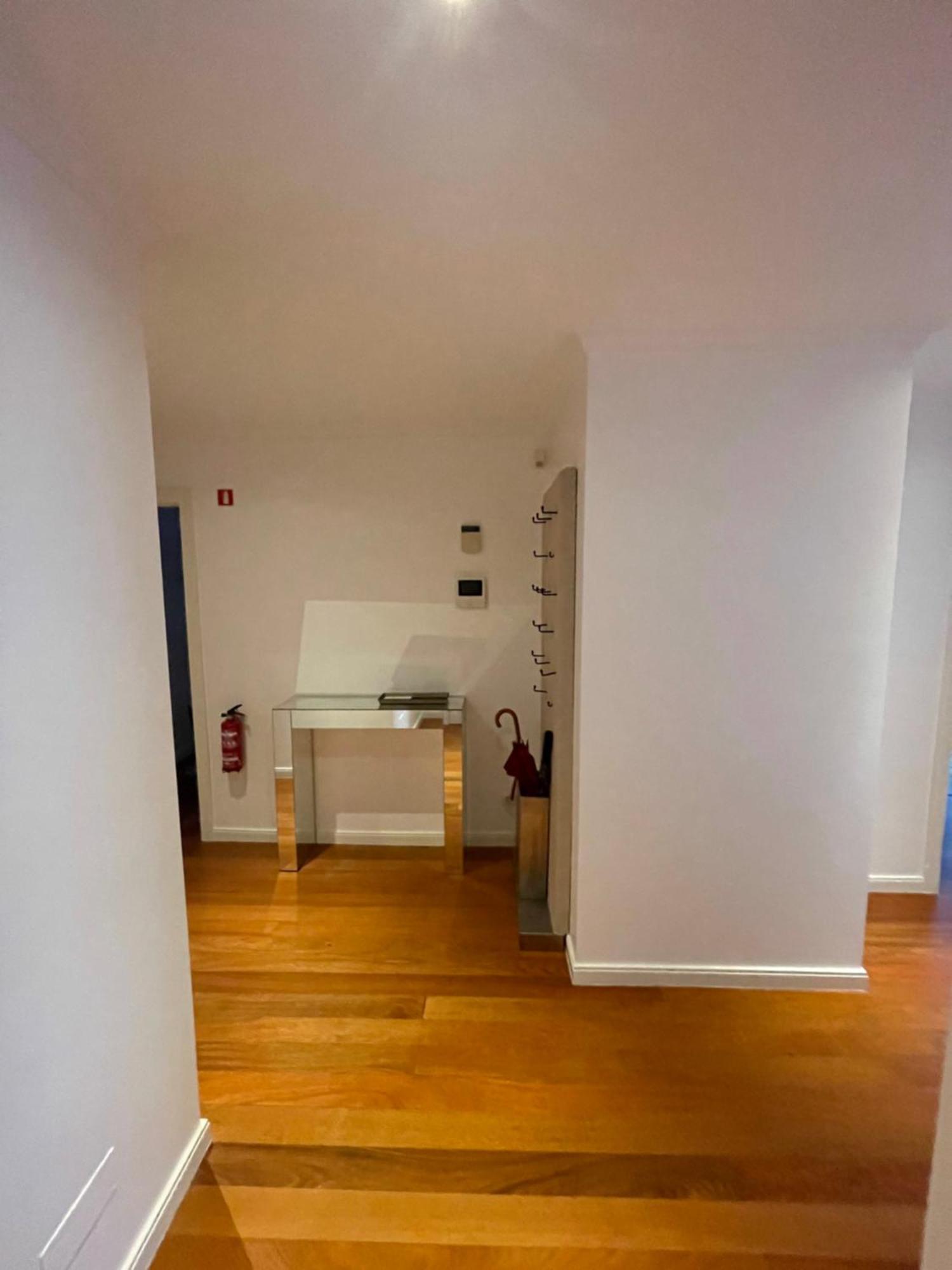 In Town View Apartment *